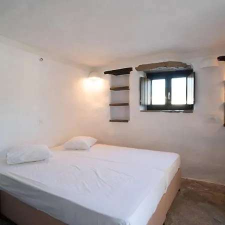 Amazing House For 7 Ppl With Private Pool In * Páros